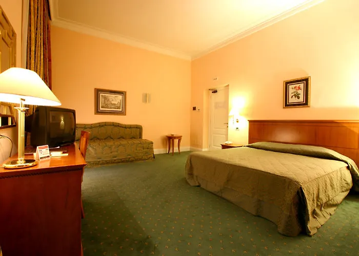 Hotel Ateneo Garden Palace Rome